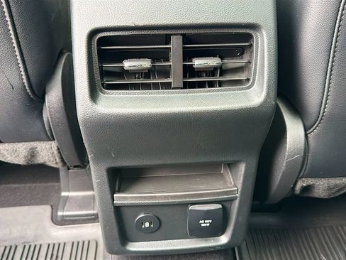 Used 2023 Ford Edge SEL w/ Convenience Package AWD/4WD image 28