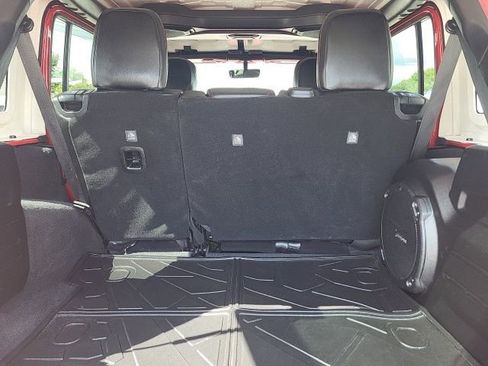 Used 2021 Jeep Wrangler Unlimited Sahara w/ Uconnect 4C Nav & Sound Group image 12