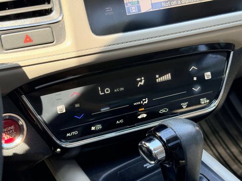 Used 2016 Honda HR-V EX-L image 45