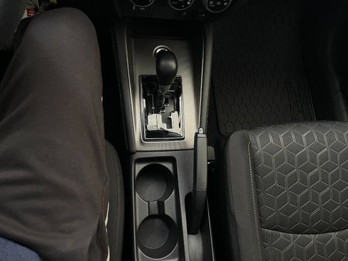 Used 2024 Mitsubishi Outlander Sport ES image 37