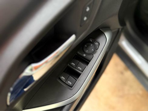 New 2026 Chevrolet Trax LS w/ LS Convenience Package image 12