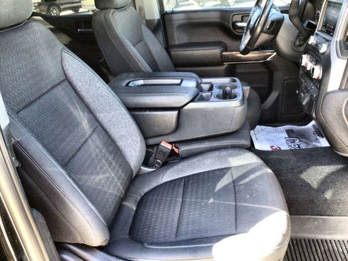 Used 2020 GMC Sierra 1500 Elevation w/ Elevation Value Package image 29