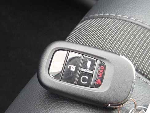 Used 2025 Honda Pilot EX-L image 34