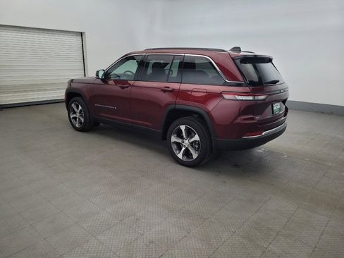 Used 2024 Jeep Grand Cherokee Limited 4xe AWD/4WD image 3