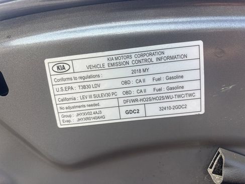 Used 2018 Kia Optima EX image 21