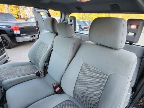 Used 2015 Ford F250 XL w/ Power Equipment Group image 28