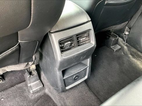 Used 2023 Ford Edge SEL AWD/4WD image 33