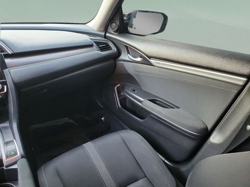 Used 2020 Honda Civic EX image 11