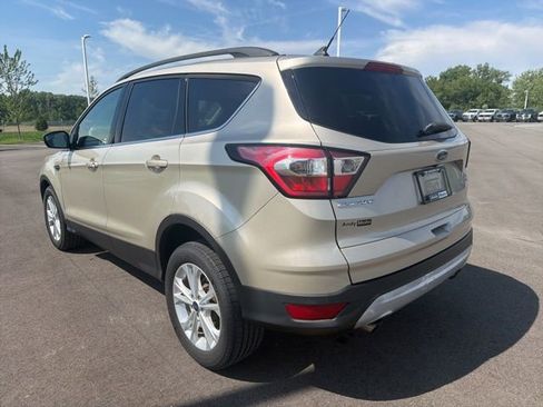 Used 2018 Ford Escape SEL FWD image 13