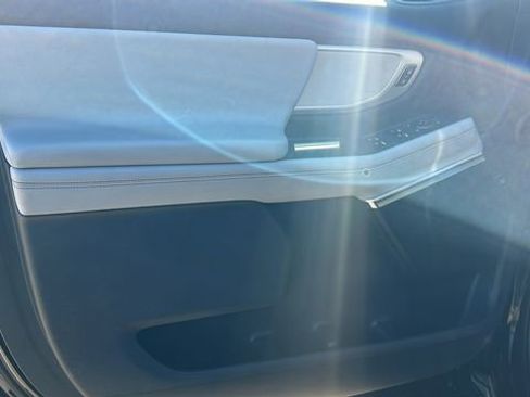 Certified 2025 Ford Expedition Active image 18