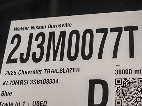 Used 2025 Chevrolet TrailBlazer LT w/ Convenience Package AWD/4WD image 32