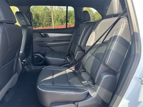 New 2026 Buick Enclave Sport Touring w/ Power Package image 22