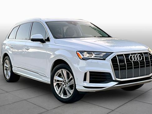 Used 2021 Audi Q7 3.0T Premium Plus w/ Executive Package AWD/4WD image 3
