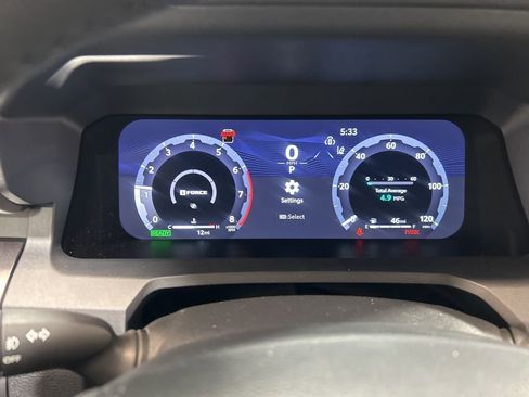 Used 2025 Toyota 4Runner TRD Off-Road image 24