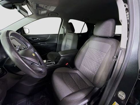 Used 2020 Chevrolet Equinox LT image 11
