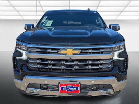 Used 2025 Chevrolet Silverado 1500 LT w/ Safety Package image 26