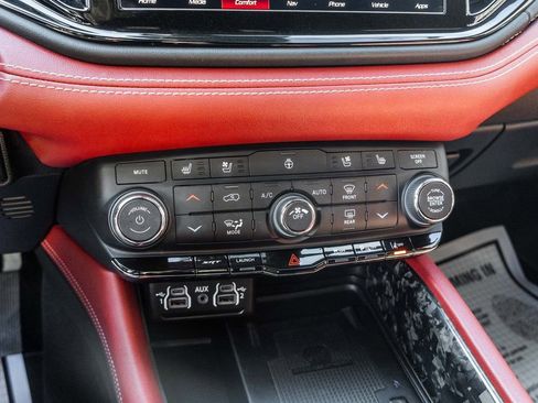 Used 2023 Dodge Durango SRT image 24