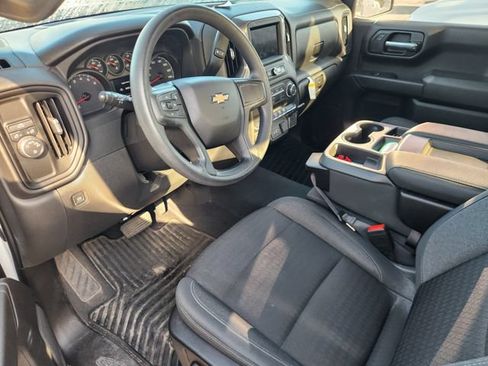 Used 2022 Chevrolet Silverado 1500 Custom w/ LPO, Dark Essentials Package RWD image 6