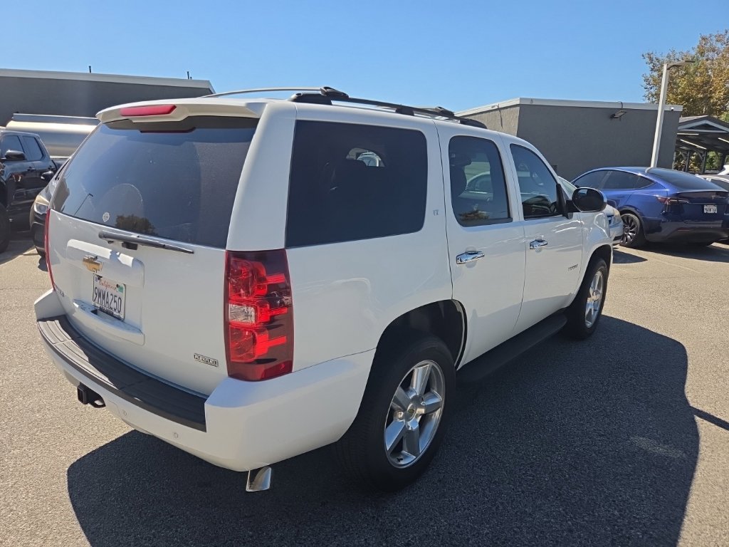 Used 2010 Chevrolet Tahoe LT w/ Regional Value Package RWD image 5