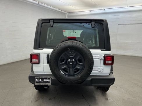 New 2026 Jeep Wrangler Unlimited Sport AWD/4WD image 5
