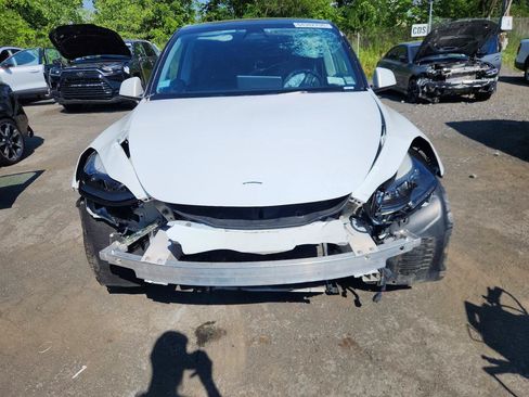 Used 2022 Tesla Model Y Performance AWD/4WD image 2