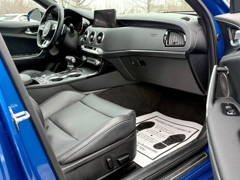 Certified 2023 Kia Stinger GT-Line w/ Sun & Sound Package image 12