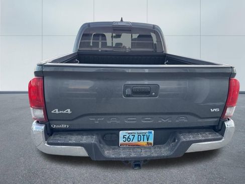 Used 2022 Toyota Tacoma SR5 image 8