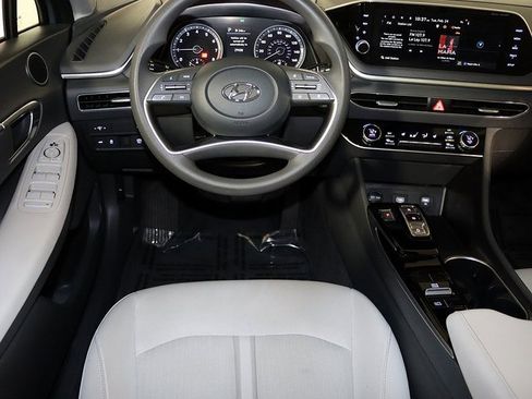Used 2023 Hyundai Sonata SEL image 3