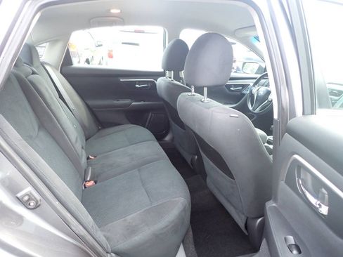 Used 2014 Nissan Altima 2.5 S FWD image 11