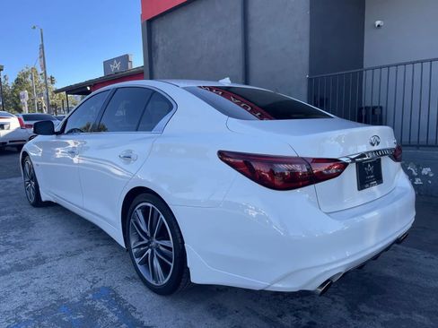 Used 2018 INFINITI Q50 Luxe w/ Cargo Package (L95) RWD image 6