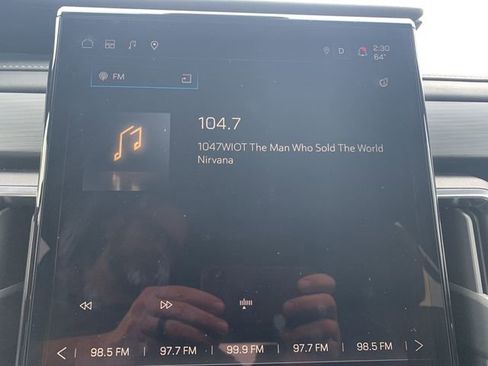 Certified 2025 GMC Acadia Elevation w/ Elevation Premium Package image 13