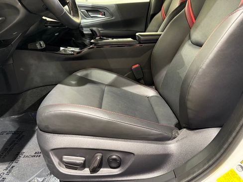 Certified 2024 Toyota Prius Prime FWD image 14