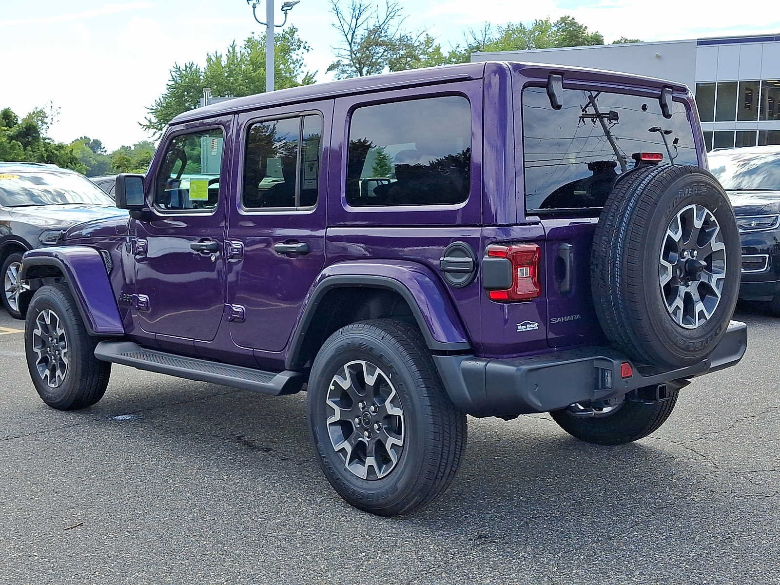New 2026 Jeep Wrangler Unlimited Sahara AWD/4WD image 3