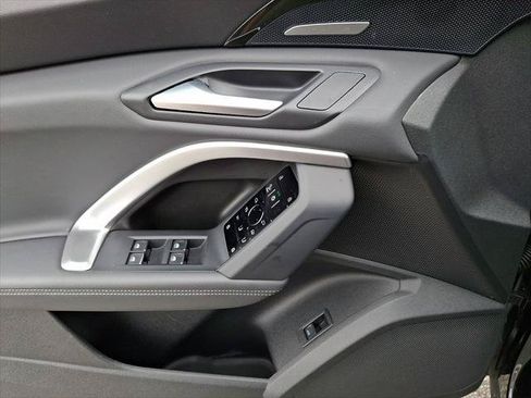 Certified 2025 Audi Q5 Premium Plus w/ Premium Plus AWD/4WD image 14