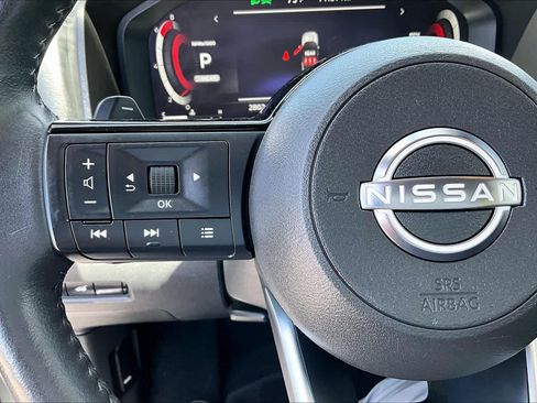 Used 2023 Nissan Rogue Platinum w/ Platinum Premium Package FWD image 23