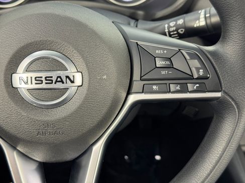 Used 2023 Nissan Sentra SV image 19