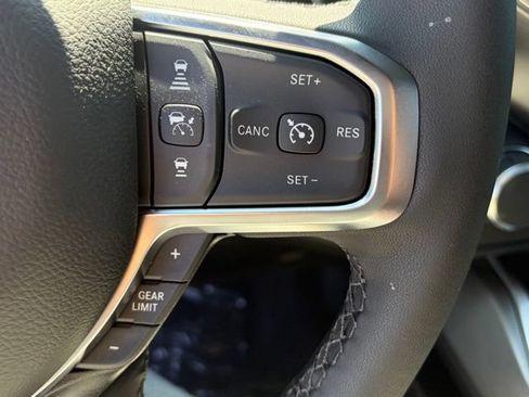 New 2026 RAM 1500 Big Horn AWD/4WD image 17