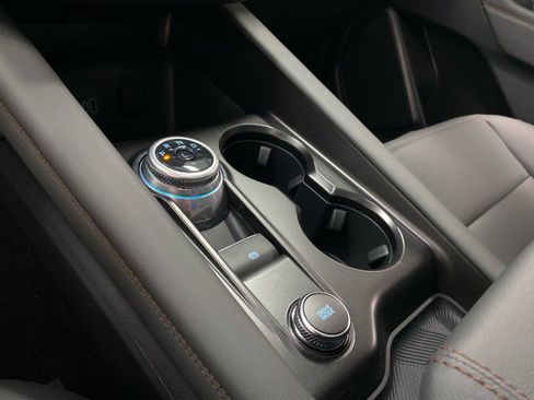 New 2026 Ford Explorer Active w/ Active Comfort Package image 24