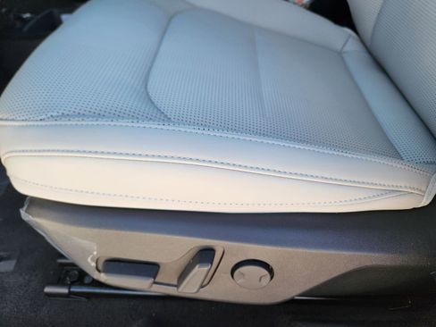 New 2025 Kia EV6 Wind image 9