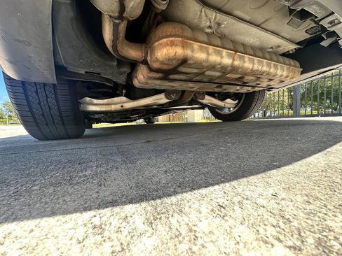 Used 2015 Chrysler 200 Limited FWD image 36