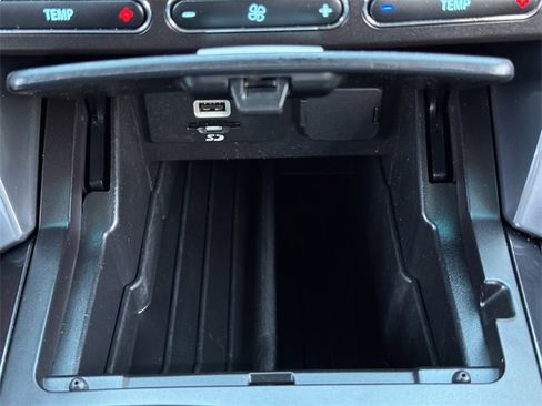 Used 2016 Ford Explorer Sport image 19