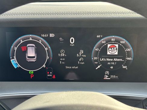 New 2026 Volkswagen Tiguan SE R-Line image 21