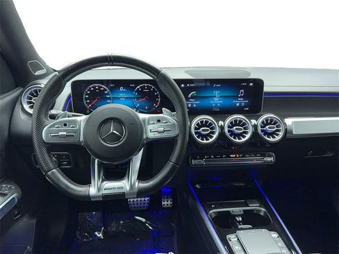Used 2021 Mercedes-Benz GLB 35 AMG 4MATIC image 18