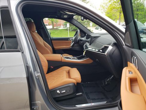 New 2026 BMW X5 xDrive50e AWD/4WD image 17