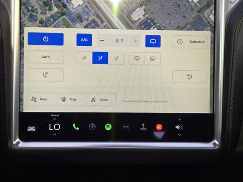 Used 2016 Tesla Model S 70 image 21