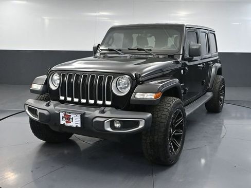 Used 2020 Jeep Wrangler Unlimited Sahara w/ Dual Top Group image 13