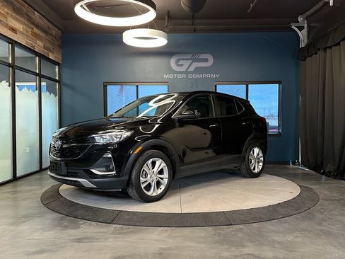 Used 2022 Buick Encore GX Preferred w/ Cold Weather Comfort Package FWD image 7