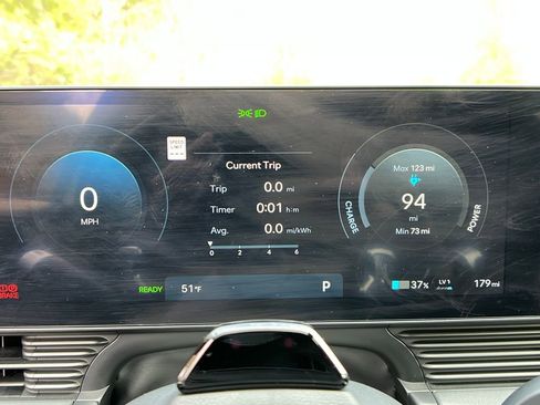 Used 2025 Hyundai Ioniq 5 SEL AWD/4WD image 15
