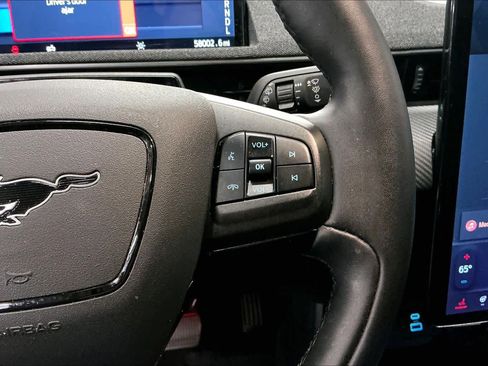 Used 2021 Ford Mustang Mach-E Premium image 21