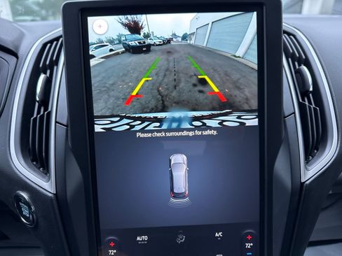 Certified 2022 Ford Edge SE w/ Black Appearance Package image 20